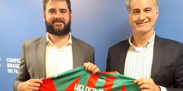 Diretoria da Portuguesa visita CBF e busca aproximação com nova gestão