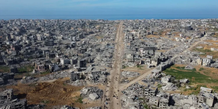 Autoridades de Gaza acusam Israel de matar pelo menos 30 civis