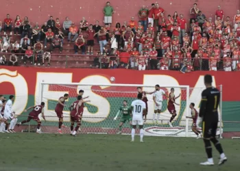 Desempenho da Portuguesa preocupa a torcida, aponta pesquisa