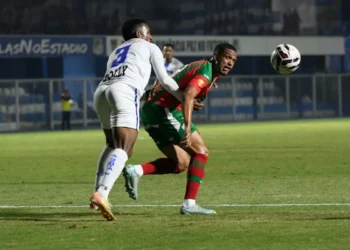 Portuguesa busca quebrar tabu contra o Água Santa para carimbar vaga no mata-mata da Série D