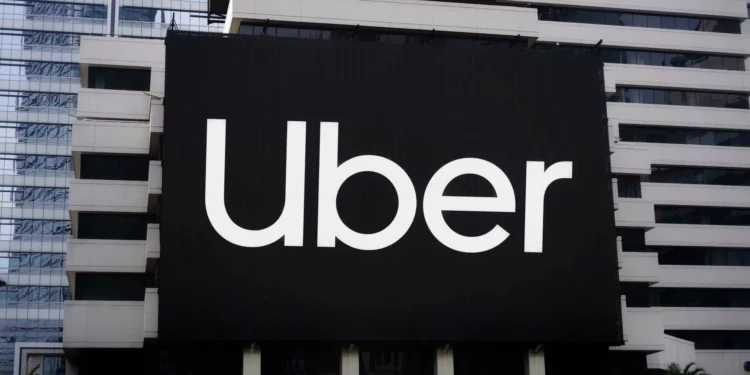 Uber e Baidu se unem para lançar robotáxis fora de EUA e China