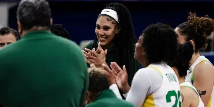 Kamilla Cardoso elogia nova fase do basquete feminino: “Momento promissor”