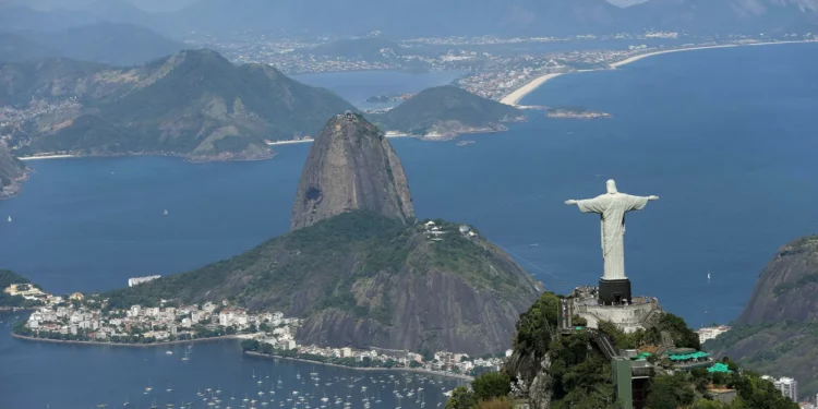 Indústria brasileira apoia governo face à ameaça de Trump