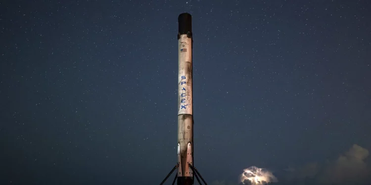 SpaceX lança satélite misterioso ao Espaço