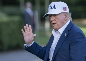 Trump anuncia tarifas de 50% ao Brasil (e reforça apoio a Bolsonaro)