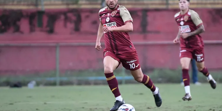 Portuguesa empresta Cristiano ao Londrina até o fim da temporada