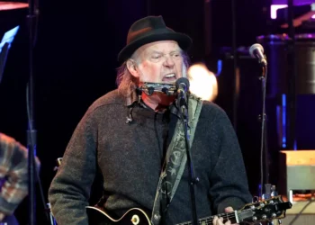 A canção de protesto anti-Trump lançada por Neil Young