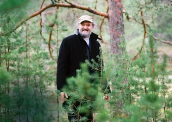 O compositor erudito que desafiou o comunismo – em nome de Deus