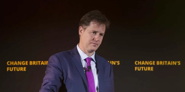 Ex-chefe da Meta diz que “empresas de tecnologia devem ficar longe da política”