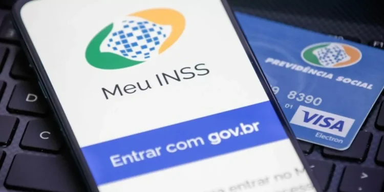 Governo ressarciu R$ 2,3 bilhões a aposentados e pensionistas