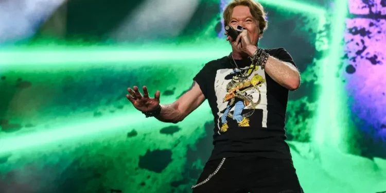 O motivo do ataque de fúria de Axl Rose às vésperas de show no Brasil