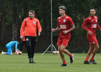 Elenco da Lusa inicia primeira semana completa de treinos com novo treinador