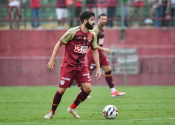 Barba e Iago Dias estão fora dos planos da Lusa para 2026