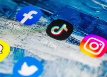 Meta e TikTok teriam violado Lei de Transparência, diz UE