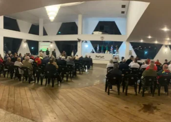 Últimas da Portuguesa: Conselho da Lusa debate novo estatuto, Bourgeois critica futebol brasileiro e mais