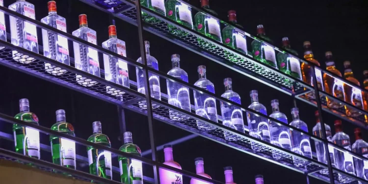 Ministério da Saúde confirma 113 registros de intoxicação por metanol