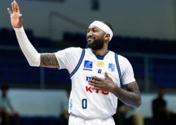 Minas aposta em jogo coletivo e amassa Paulistano pelo NBB