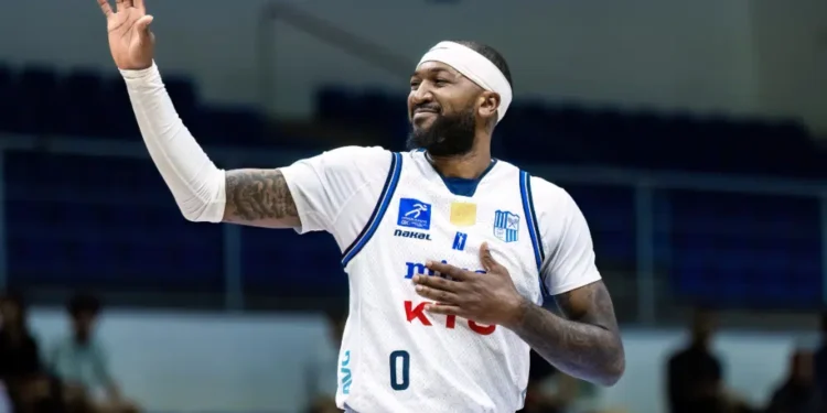 Minas aposta em jogo coletivo e amassa Paulistano pelo NBB