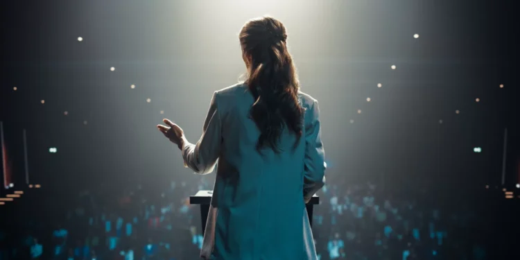 Estudo mostra como movimentos das mãos impulsionam persuasão e competência