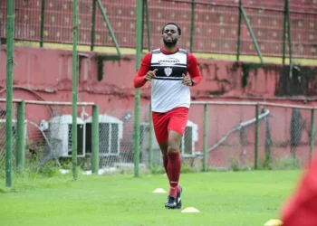 Lusa formaliza retorno do zagueiro Marco após empréstimo ao São Bento