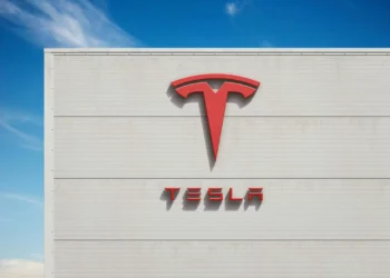 Tesla fecha acordo bilionário com Samsung SDI por baterias – mas não são para carros elétricos