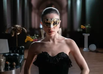 Giulia Be lança novo single já ao ritmo do casamento com Connor Kenned