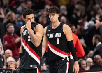 Portland cai com bola no último segundo e série de derrotas fica maior. Assista!