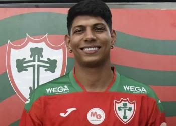 Vice de futebol da Lusa explica contratação de Zé Vitor e rebate críticas sobre novo reforço