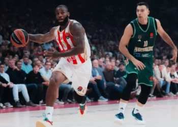 Estrela Vermelha assume liderança provisória da Euroliga