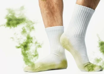 O que causa o chulé? Conheça os maus hábitos e como tratar bromidrose plantar