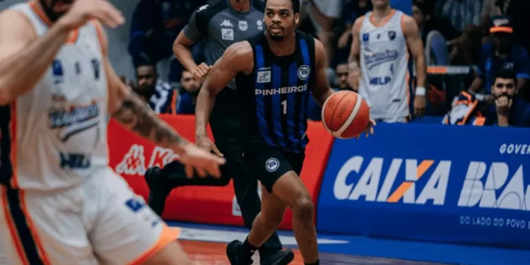 Pinheiros vence Unifacisa como visitante e conquista liderança do NBB