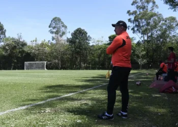 Fábio Matias avalia primeiro teste da Portuguesa na pré-temporada