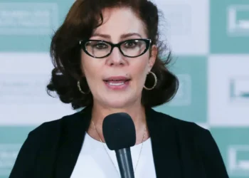 Moraes anula decisão da Câmara que manteve mandato de Zambelli