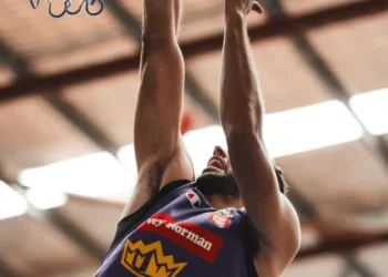 Tim Soares contribui em vitória do Sydney Kings na prorrogação pela NBL Austrália