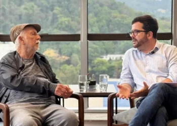 As histórias geniais de Roberto Menescal, único criador vivo da Bossa Nova