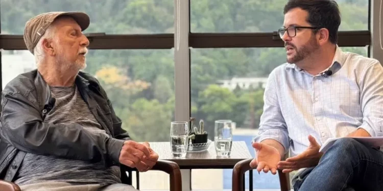 As histórias geniais de Roberto Menescal, único criador vivo da Bossa Nova