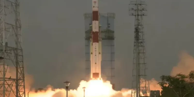 Falha em foguete frustra lançamento de satélite da Índia