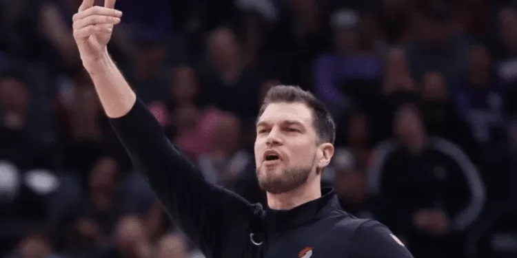 Blazers sobra no fim e Tiago Splitter volta a vencer na NBA