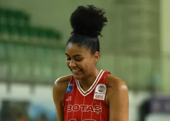 Damiris Dantas marca 32 pontos, mas Botas perde para o CBK Mersin na KBSL