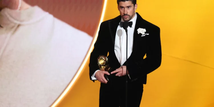 “Fora ICE”: O protesto de Bad Bunny no Grammy 2026