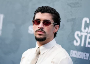 Sem cachê: Por que Bad Bunny vai se apresentar de graça no Super Bowl