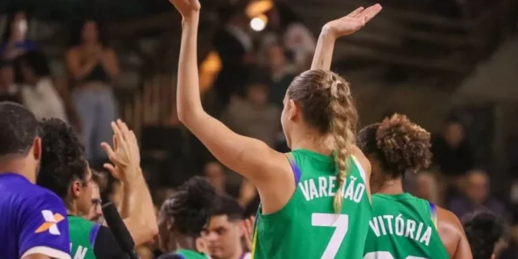 Iza Varejão fica perto de duplo-duplo e Partizan vence mais uma na Sérvia