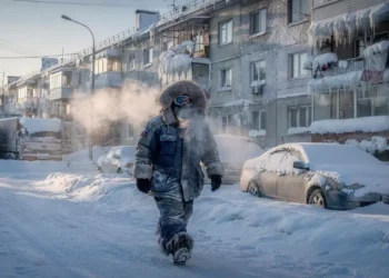 Vida a -71°C: Como os moradores da cidade mais fria do mundo não congelam?