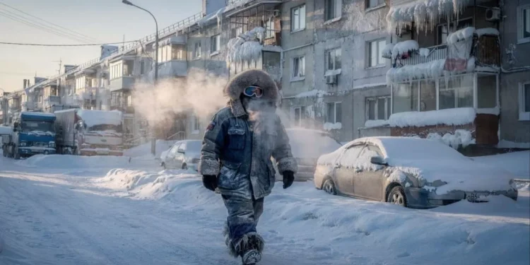 Vida a -71°C: Como os moradores da cidade mais fria do mundo não congelam?