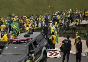 PGR é contra pedido de general para receber visita íntima na prisão