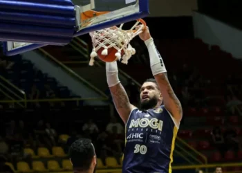 Mogi supera reação do São José e vence em casa pelo NBB