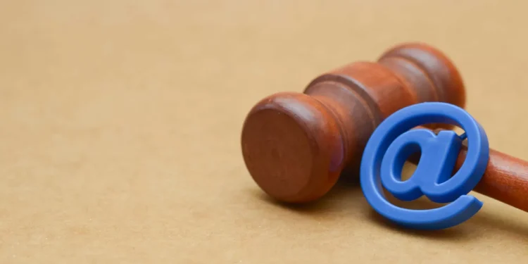 O que está em jogo nos julgamentos contra redes sociais nos EUA?