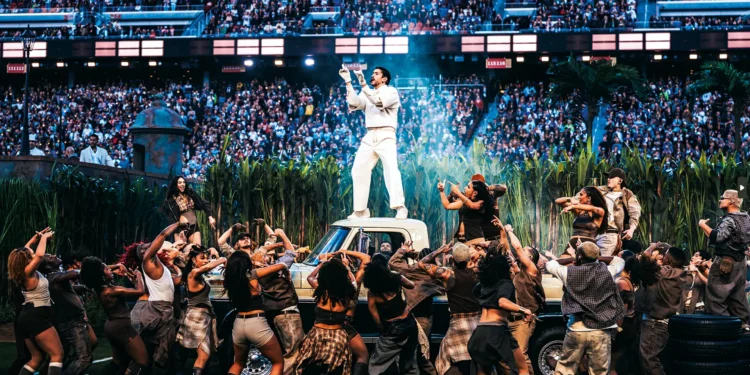 Como Bad Bunny se tornou o maior algoz de Trump – e reinventou o ativismo na arte