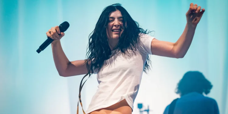 Lollapalooza 2026 divulga horários de shows de Lorde, Sabrina Carpenter e mais