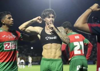 Cauari é eleito o destaque da Lusa na vitória sobre o Primavera; veja as notas da torcida